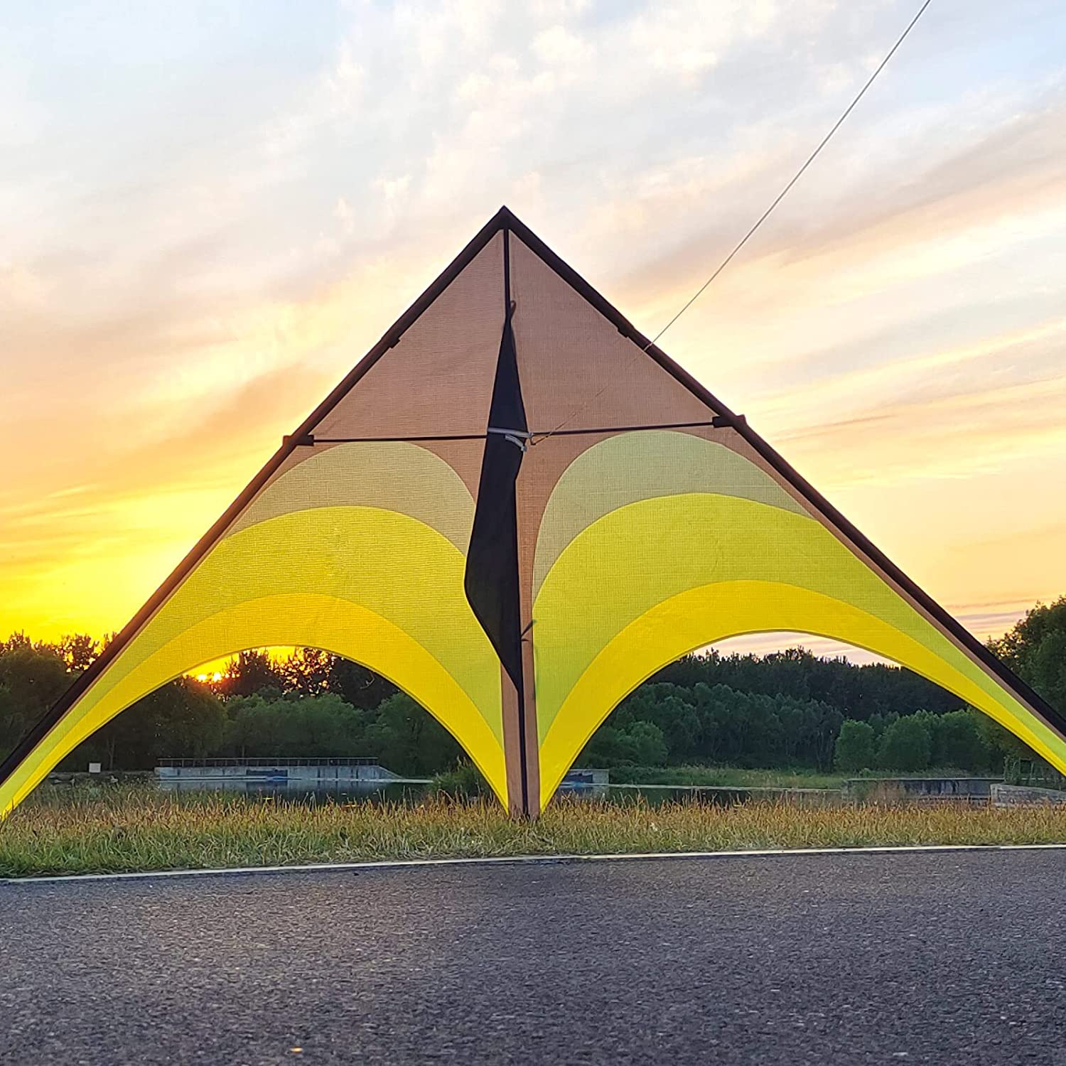 Giant Kite for Adults Easy to Fly, 9ft Huge Delta Kite-Flying